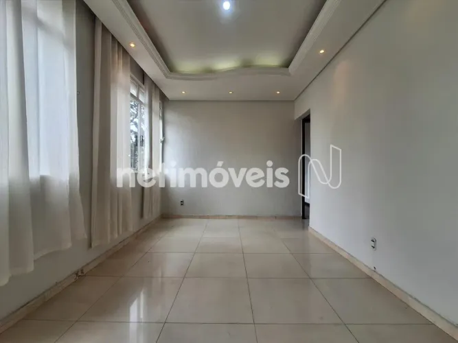 Apartamento no bairro Dom Cabral, com 70 m²; de área, 02 quartos, 02 banheiros e 01 vaga