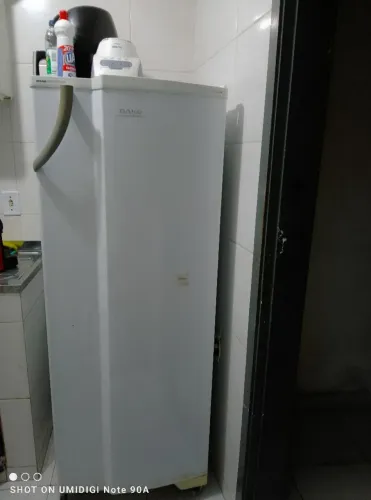 Vendo geladeira Dako funcionando perfeitamente 