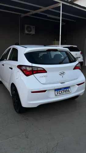 Hyundai HB20 Unique 1.0 Flex 12V Mec. 2019