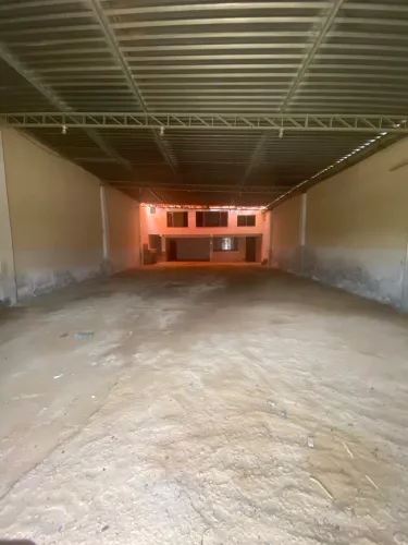 Galpão Comercial com Estrutura Completa