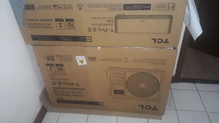 Ar condicionado frio novo na caixa