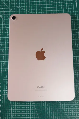 iPad Air 5 M1 64gb 