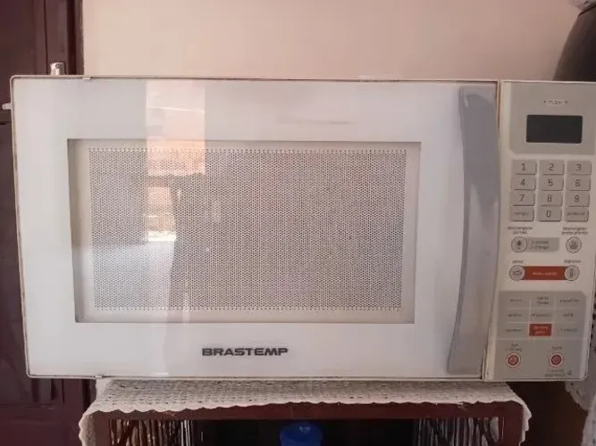 Micro-ondas usado funcionando