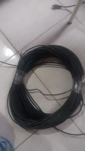 Vendo Cabo Elétrico de 10 mm² e 6 mm² - Rolos com 100 Metros