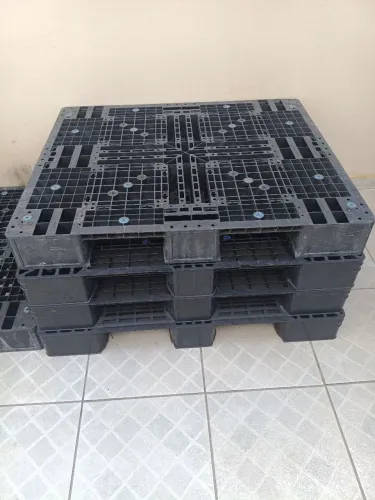 Pallet de plástico 1,20x1,00