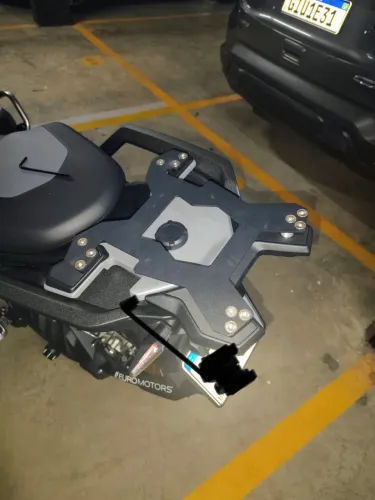Adaptador (suporte) para baú vario bmw (gs 1300)