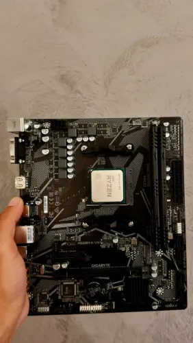 Kit Upgrade Ryzen 5 5500 + 16GB + A520M