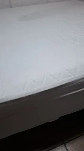 Vendo Cama Super King (Colchão Premium)+ Base Baú (40 cm)