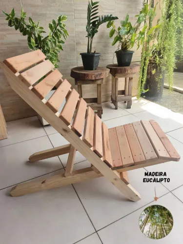 Espreguiçadeira Desmontável de Madeira Eucalipto - Resistente, Elegante e Prática