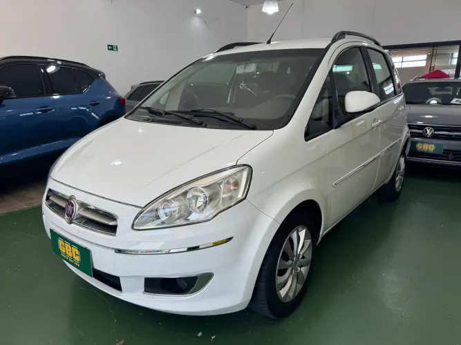 Fiat Idea Essence 1.6 Flex 16V 5P 2016