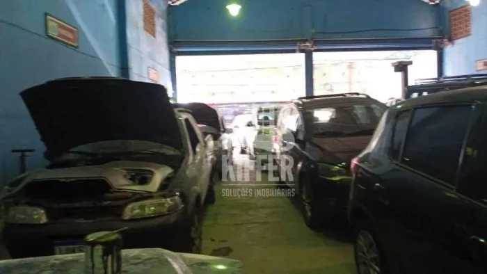Galpão para alugar, 300 m² por R$ 16.333,34/mês - Santa Rosa - Niterói/RJ