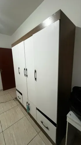 Guarda roupa