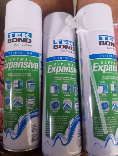 Espuma expansiva 3 por 50 reais