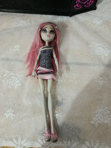 monster high rochelle ghouls night out incompleta