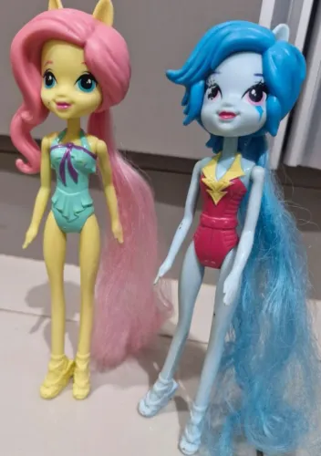 Duas bonecas articuladas - My Little Pony 