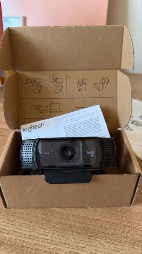 Webcam Logitech C920e Full HD 1080p - Perfeita (Estado de Nova)
