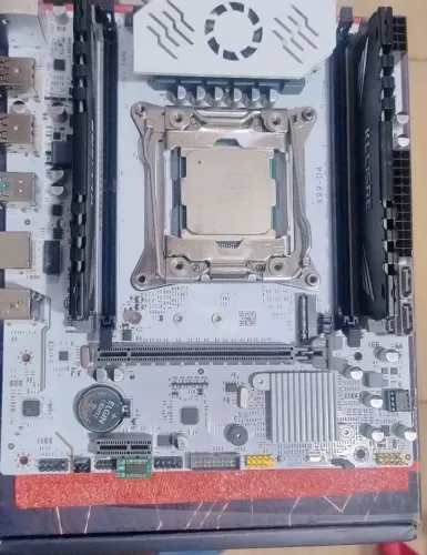 Placa mãe x99 D4 - Xeon 2680V4 - 16gb ram ddr4