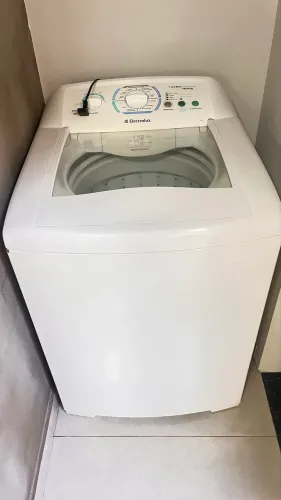 Vendo máquina lavar eletrolux 