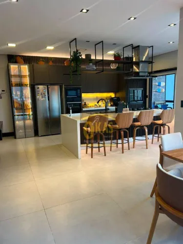 Sobrado com 3 dormitórios à venda, 260 m² por R$ 1.580.000,00 - Vila Nova Socorro - Mogi d
