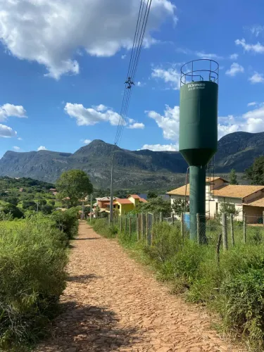 FAZENDINHA  em Roças Novas Com casa inacabada, R$25.000,00 mais parcelas