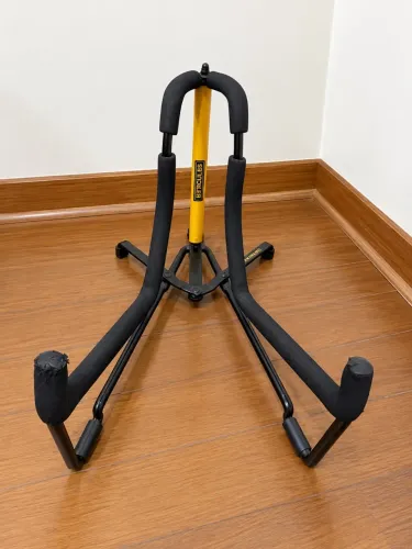 Suporte Violão Hercules - Chão 