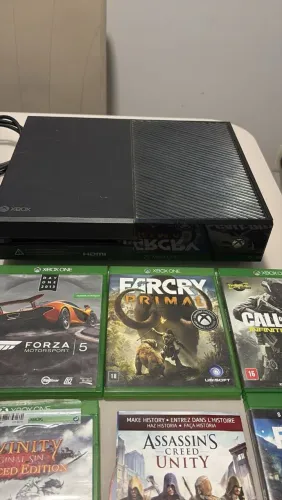 XBOX ONE + 2 CONTROLES + JOGOS