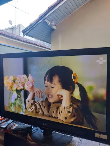 Tv lg 42polegadas de plasma ótima de imagem 