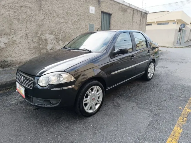 Fiat Siena HLX 1.8 MPI Flex 8V 4P 2010