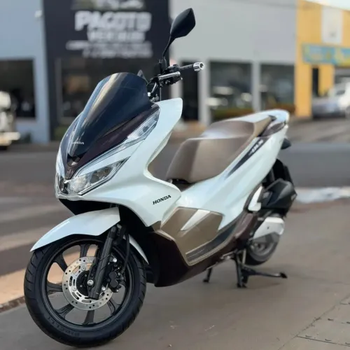 PCX 150 DLX 2021