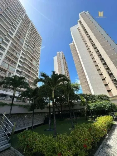 Apartamento com 3 dormitórios à venda, 69 m² por R$ 550.000,00 - Papicu - Fortaleza/CE