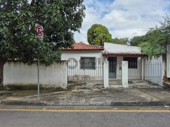 Casa para locação na Vila Lucy, Sorocaba-SP: 2 quartos, 2 salas, 1 banheiro, 1 vaga, 80m²