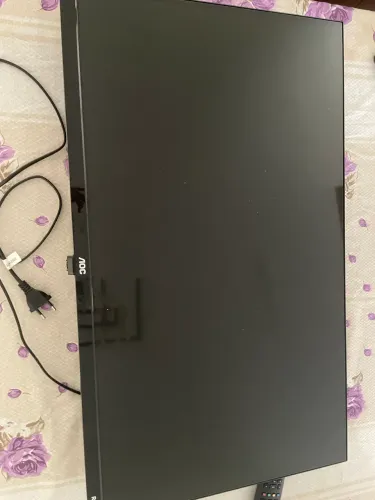 TV AOC 32? LED com Dolby Audio e HDMI - Excelente Estado