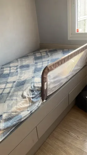 Grade de Cama Portátil Safety 1st