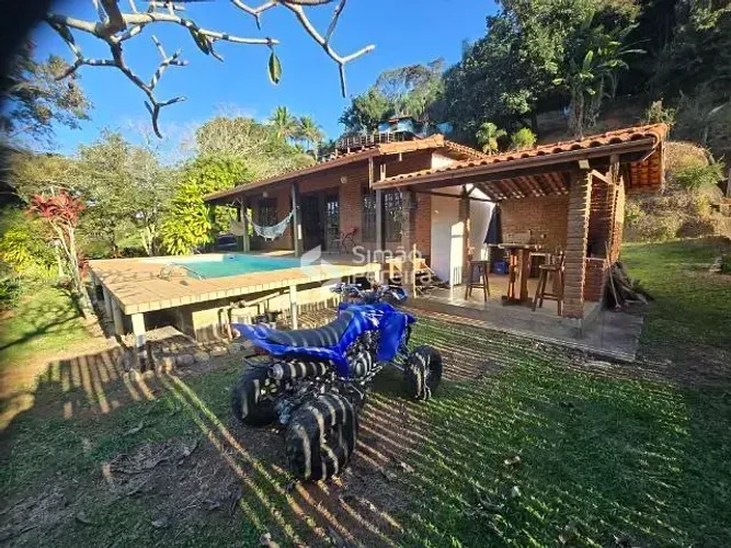 Imóvel para venda tem 226m2 com 2 quartos em Centro - Simão Pereira - MG