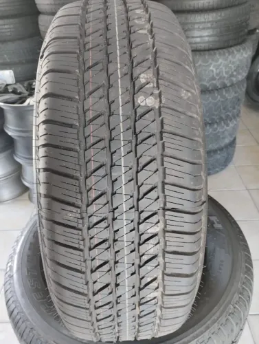 Vendo pneus 265/60/18 novos brindgestone