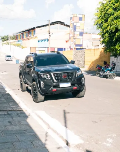 Nissan Frontier XE CD 4X4 2.3 Bi-TB Diesel Aut. 2021