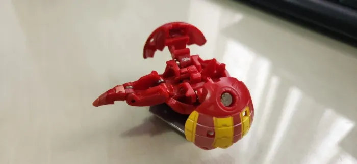 Bakugan Pyrus Wired