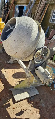 Betoneira fischer 400l