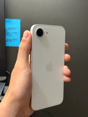 iPhone 16e 128GB + Garantia Apple + Case + Película