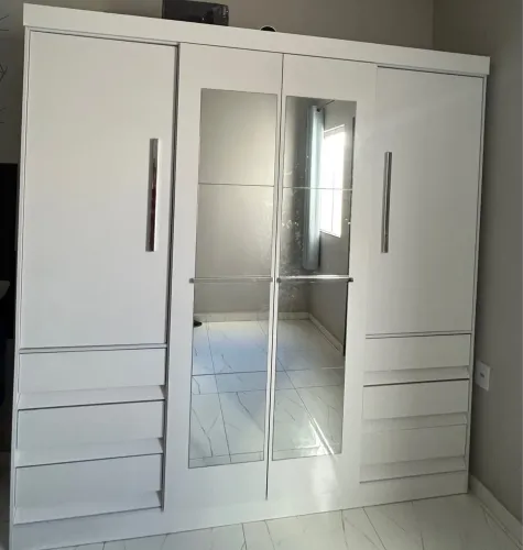 Guarda roupa