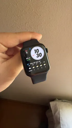 Apple Watch SE 44mm Midnight