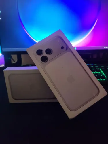 iPhone 17 Pro Max Branco 256gb 