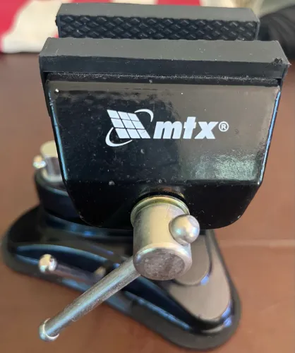 Mini Morsa Giratória de Bancada - MTX