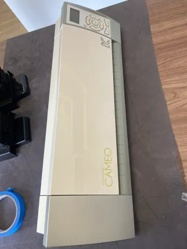 Silhouette Cameo 1