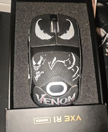 Mouse VXE R1 PRO (tri mode)