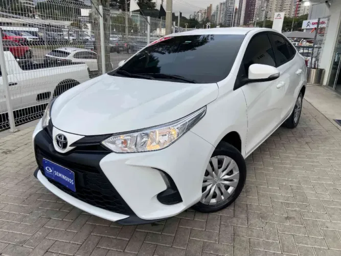 Toyota Yaris XL Sedan 1.5 Flex 16V 4P Aut. 2024