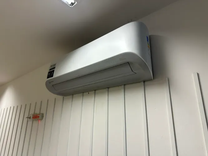 Ar-Condicionado Split Electrolux Inverter 18.000 BTUs, por apenas R$2.000