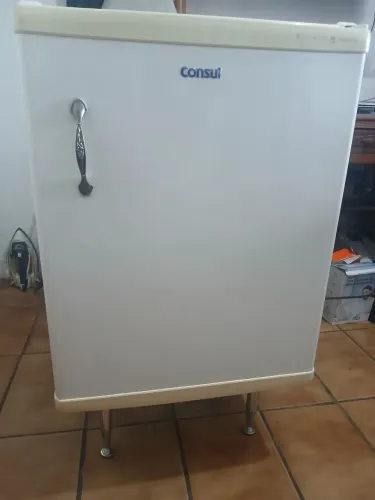 Frigobar retrô consul 80l entrego grátis local