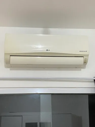 Ar condicionado LG 12mil BTUs usado ( ler anúncio)