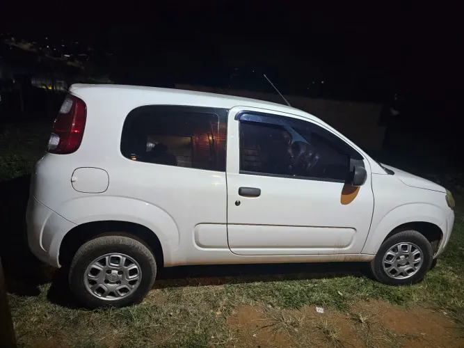 Fiat Uno Vivace/rua 1.0 EVO Fire Flex 8V 5P 2014